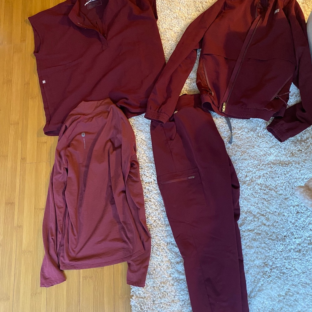 Figs 4 Piece Set
